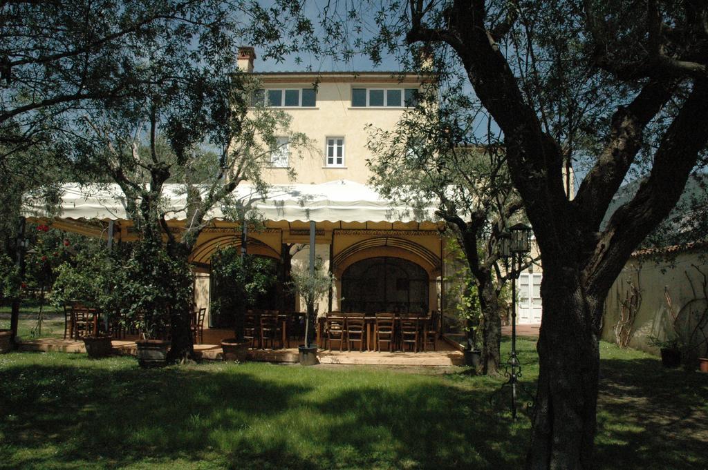 Gasthaus Antico Uliveto Seravezza Exterior foto